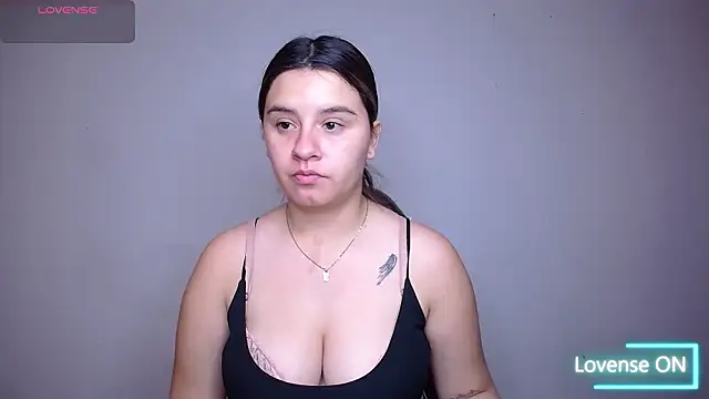 SaraBraun  online show from February 9, 6:06 pm