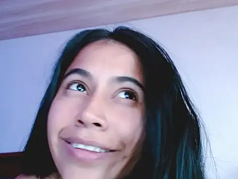 brihanna lena online show from April 2, 11:44 pm