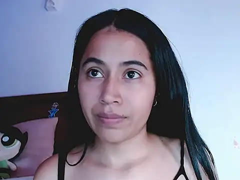 brihanna lena online show from April 4, 10:27 pm