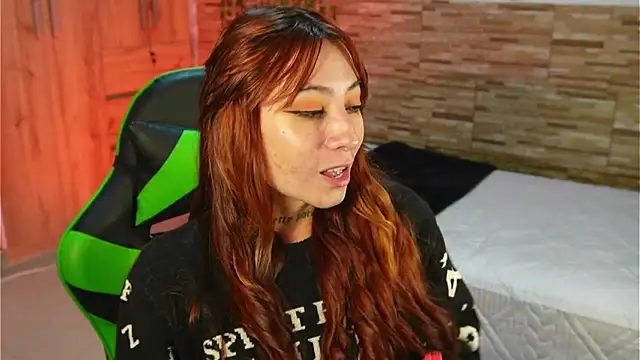 Michell Wallker online show from February 27, 6:30 pm