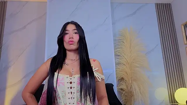 Chlooee   online show from July 18, 2:53 am
