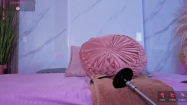 Chlooee   online show from February 27, 3:23 pm