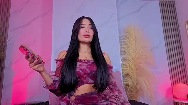 Chlooee   online show from July 13, 2:22 am