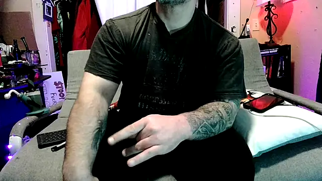 TwoFarty240 online show from February 15, 11:14 pm