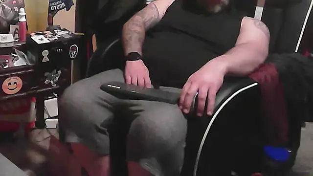 TwoFarty240 online show from October 20, 12:13 am