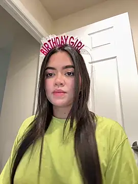 Snapshot of xsweetv chatting on February 11, 2:46 pm xsweetv online show from February 11, 2:46 pm