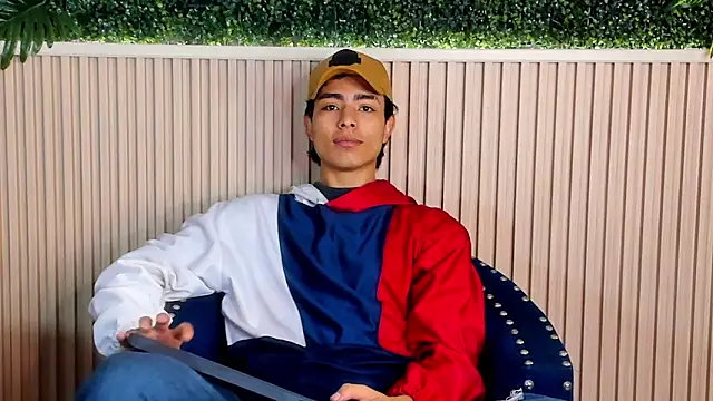 JoshRashfordd online show from October 5, 11:34 am