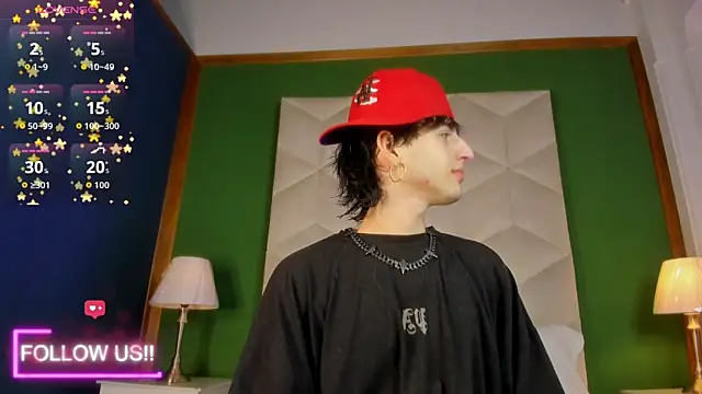 sett and gwen online show from October 31, 4:09 am