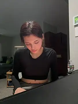 Snapshot of Sexyteengabi chatting on June 19, 8:36 pm Sexyteengabi online show from June 19, 8:36 pm