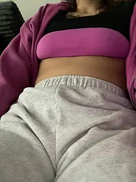 Sexyteengabi online show from April 18, 3:25 pm