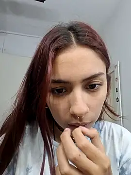 Snapshot of Jazmin-Cerezita chatting on September 14, 9:15 pm Jazmin-Cerezita online show from September 14, 9:15 pm