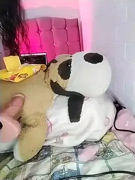 Snapshot of Yaz_Moon chatting on November 9, 3:21 am Yaz Moon online show from November 9, 3:21 am