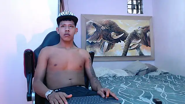 Snapshot of mr_stiven_ chatting on March 6, 3:35 am mr stiven  online show from March 6, 3:35 am