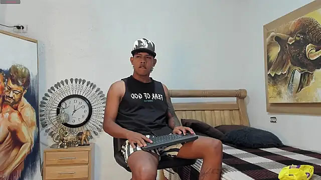 mr stiven  online show from May 8, 2:59 am