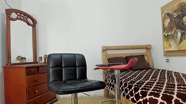 mr stiven  online show from February 22, 2:47 am