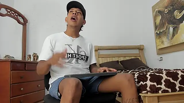 mr stiven  online show from February 23, 3:52 am