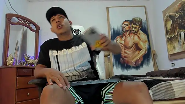 mr stiven  online show from March 6, 6:41 am