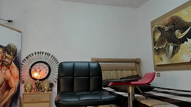 mr stiven  online show from April 2, 6:31 am