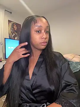 Snapshot of Charismasweets chatting on November 10, 9:31 pm Charismasweets online show from November 10, 9:31 pm