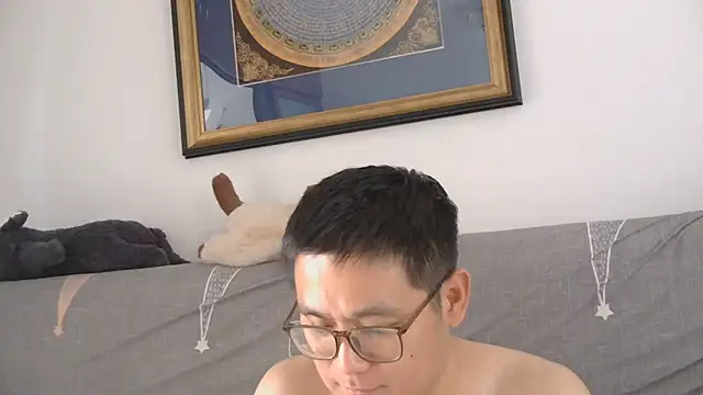 866532 online show from June 11, 4:09 am
