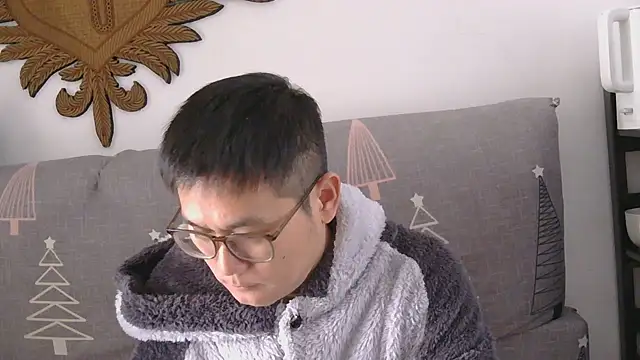 866532 online show from December 22, 4:56 am