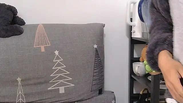 866532 online show from December 19, 1:31 am