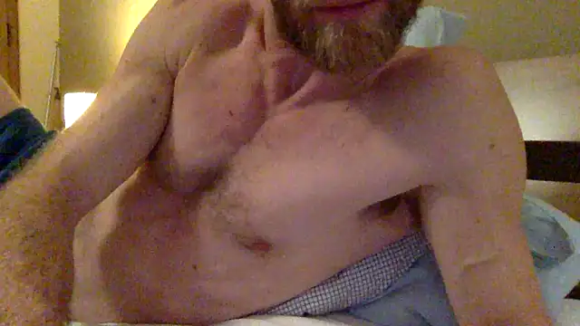 Twowellshapedheads online show from February 3, 12:25 am