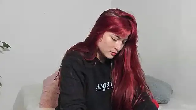 Snapshot of Liah_ferrer chatting on February 8, 6:38 pm Liah ferrer online show from February 8, 6:38 pm