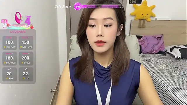 Bella-LL online show from October 28, 4:28 pm