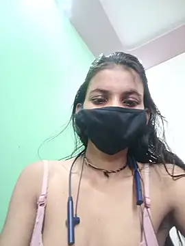 Snapshot of Aafreen_36 chatting on July 10, 2:33 am Aafreen 36 online show from July 10, 2:33 am
