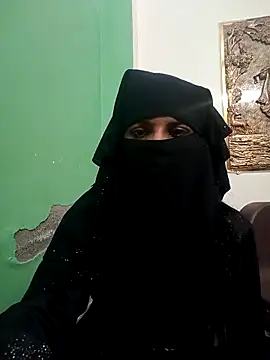 Snapshot of Aafreen_36 chatting on March 2, 7:37 am Aafreen 36 online show from March 2, 7:37 am