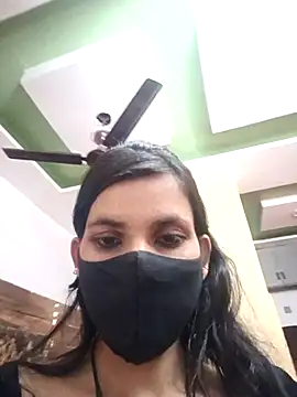 Snapshot of Aafreen_36 chatting on February 15, 3:20 am Aafreen 36 online show from February 15, 3:20 am