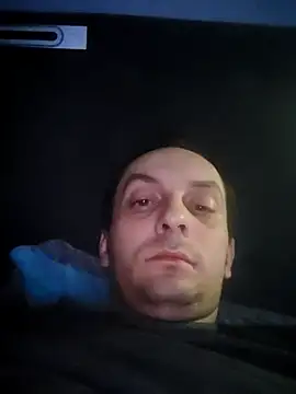 Snapshot of Kondzio chatting on November 27, 8:09 pm Kondzio online show from November 27, 8:09 pm