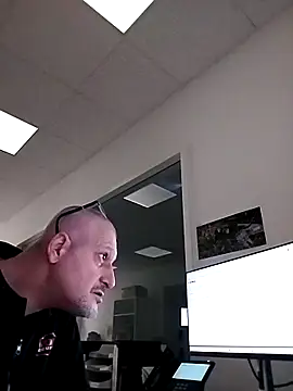 Husoban online show from December 4, 5:01 pm