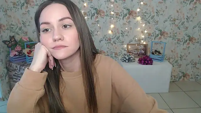 Snapshot of Lina_Star_S chatting on February 7, 6:56 am Lina Star S online show from February 7, 6:56 am