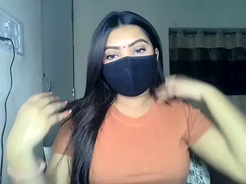 ishi Beauty online show from April 13, 7:45 am