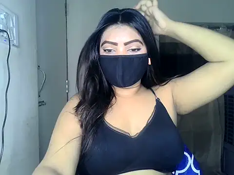 Snapshot of ishi_Beauty chatting on June 26, 4:29 am ishi Beauty online show from June 26, 4:29 am