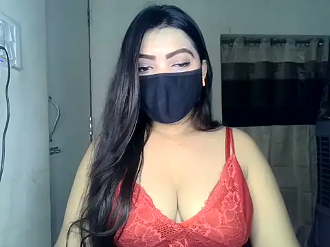 Snapshot of ishi_Beauty chatting on July 4, 6:09 am ishi Beauty online show from July 4, 6:09 am