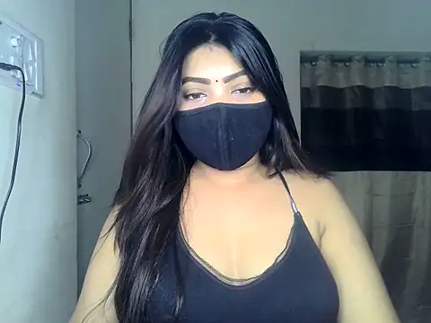 Snapshot of ishi_Beauty chatting on June 3, 8:37 am ishi Beauty online show from June 3, 8:37 am