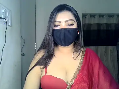 Snapshot of ishi_Beauty chatting on June 16, 4:34 am ishi Beauty online show from June 16, 4:34 am