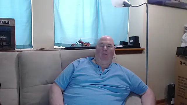 harley99574 online show from October 31, 1:08 pm