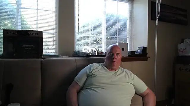 Snapshot of harley99574 chatting on July 14, 8:04 pm harley99574 online show from July 14, 8:04 pm