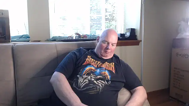 harley99574 online show from September 13, 8:20 pm