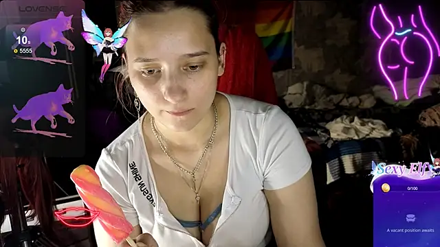 Snapshot of RachelPirce chatting on June 16, 2:17 pm RachelPirce online show from June 16, 2:17 pm