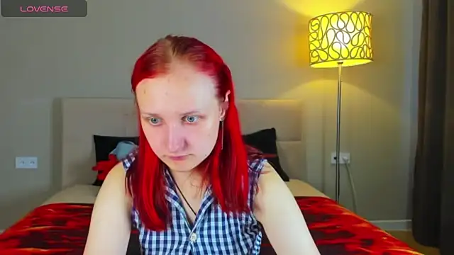 Snapshot of SallyFishery chatting on September 13, 1:27 am SallyFishery online show from September 13, 1:27 am