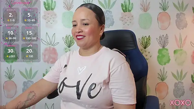 Snapshot of linda_rios_ chatting on September 16, 7:26 pm linda rios online show from September 16, 7:26 pm