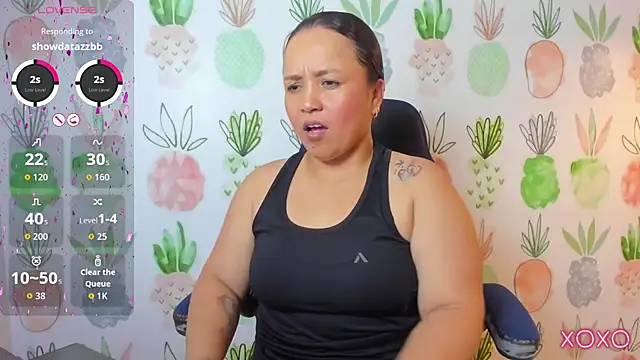 linda rios  online show from October 30, 7:22 pm