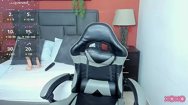 linda rios  online show from December 22, 3:06 am