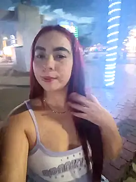 Snapshot of KathaDanger chatting on December 4, 10:53 pm KathaDanger online show from December 4, 10:53 pm