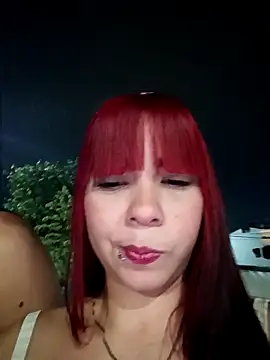 Snapshot of KathaDanger chatting on November 25, 1:50 am KathaDanger online show from November 25, 1:50 am